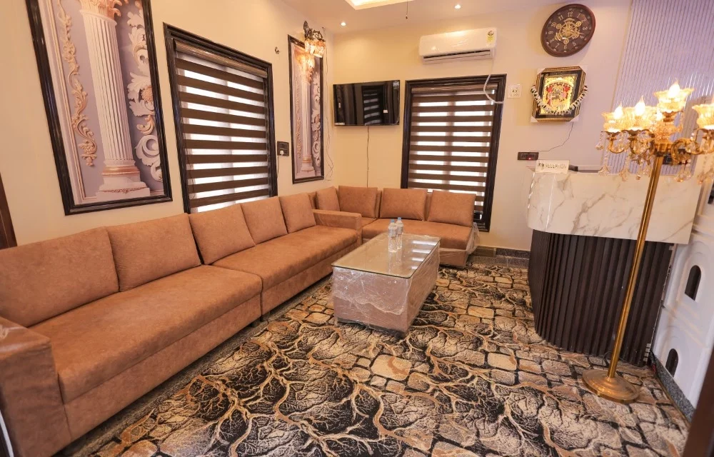 Gallery Picture
